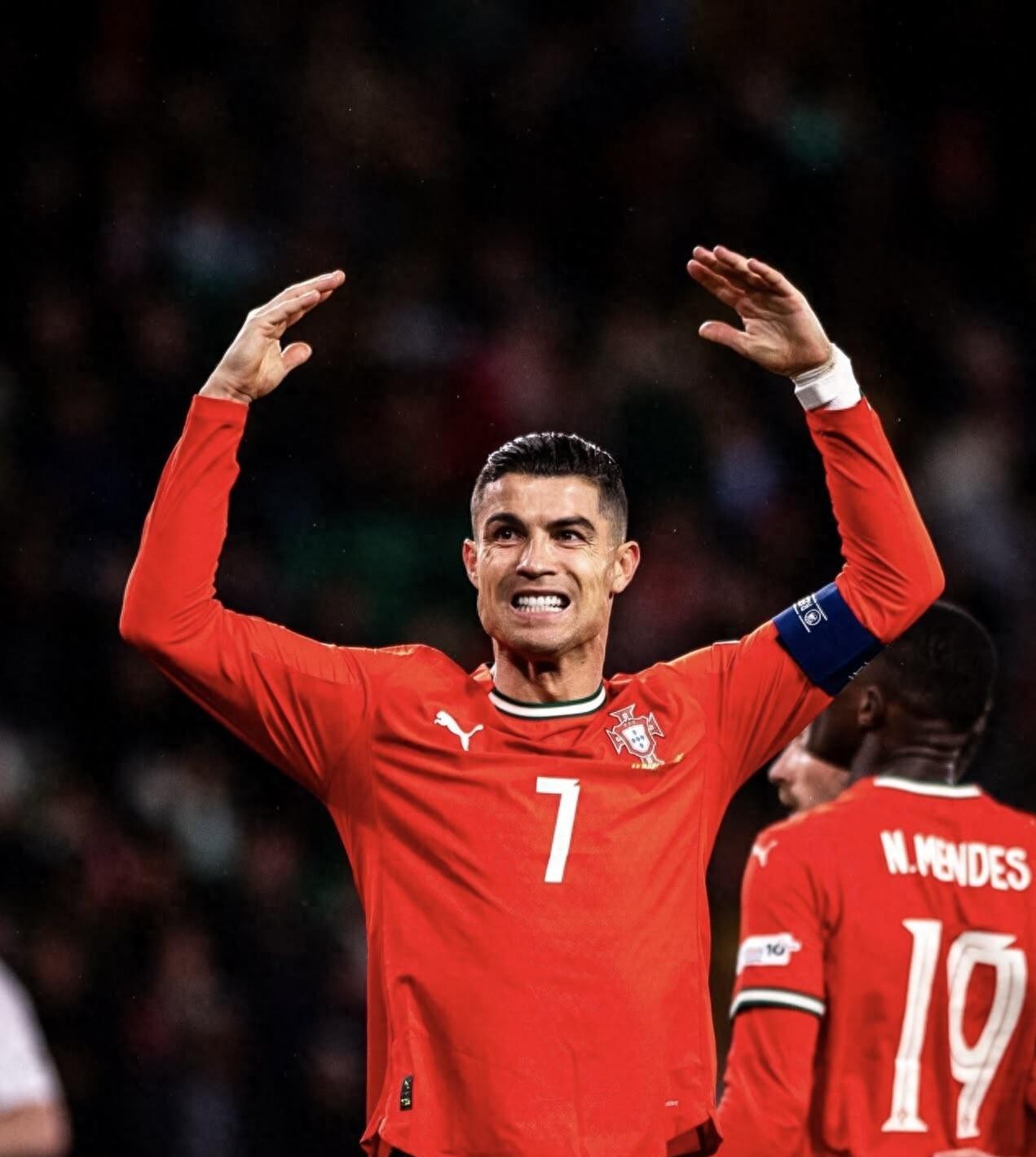 加拿大鏖战英格兰,C罗打破历史纪录 加拿大鏖战英格兰,C罗打破历史纪录