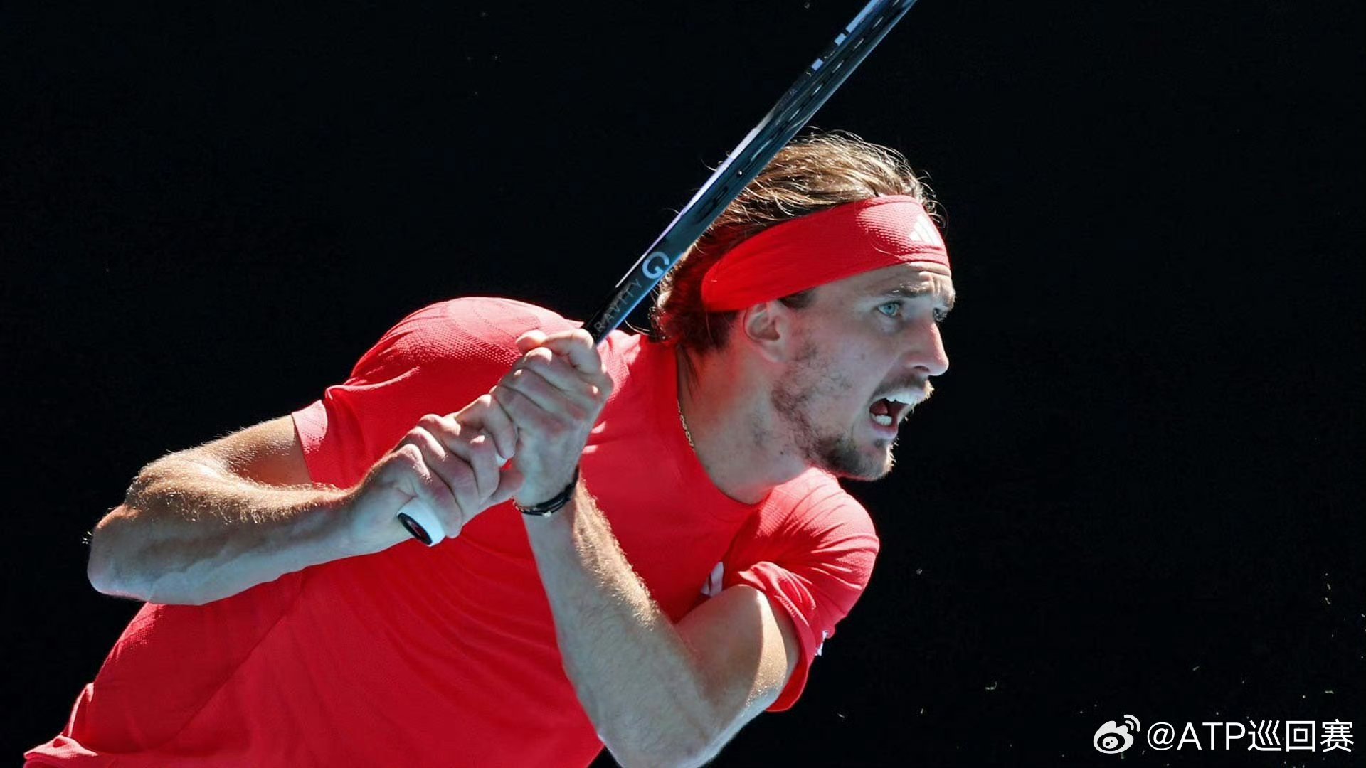 澳大利亚网球队碾压美国网球队，兹维列夫高光表现的简单介绍