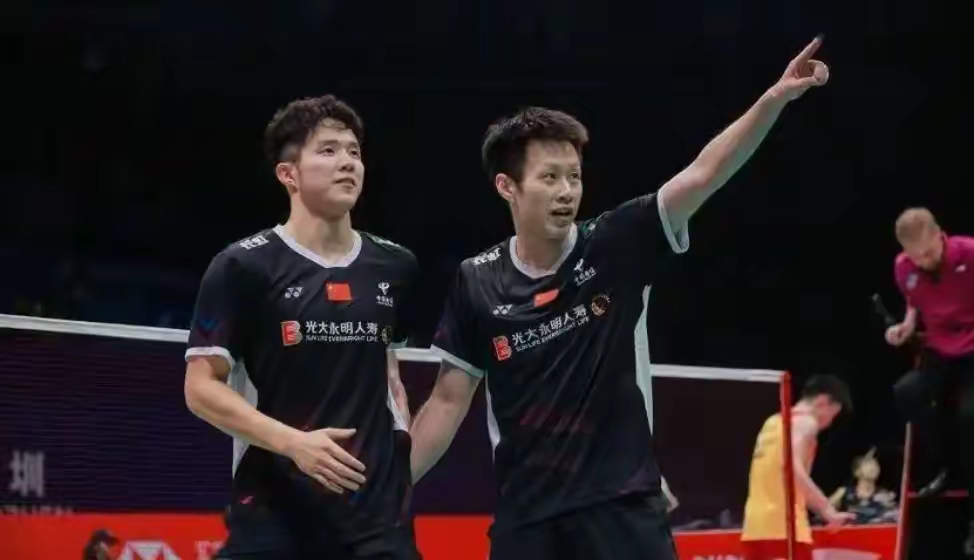 关于日本羽毛球队轻取泰国羽毛球队，辛杜三分雨点燃全场的信息