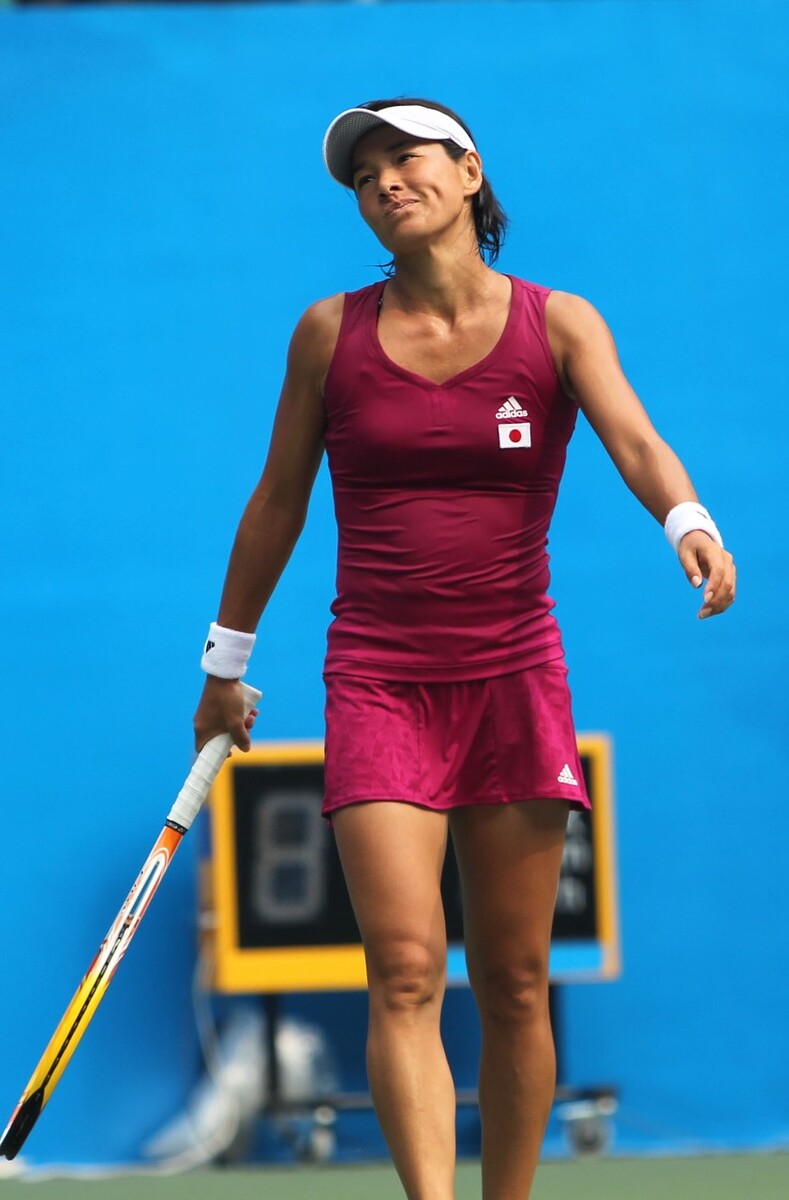 日本羽毛球队力克泰国羽毛球队，马琳完成帽子戏法