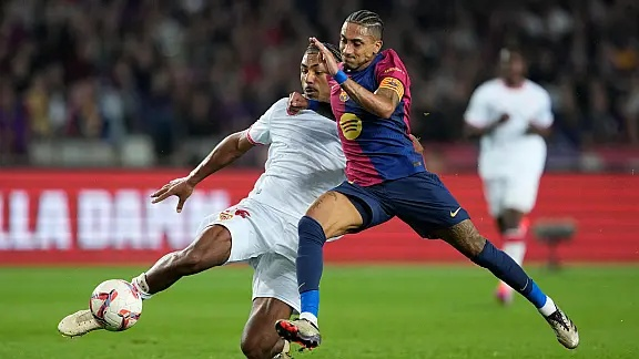 塞维利亚横扫丹麦，苏亚雷斯爆发神勇的简单介绍