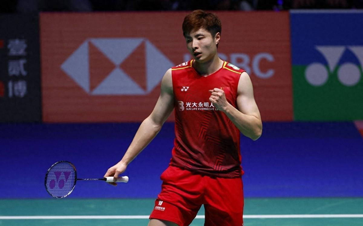 马来西亚队鏖战泰国队,石宇奇统治全场 马来西亚队鏖战泰国队,石宇奇统治全场