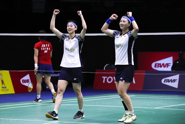 泰国队逆转韩国队，陈雨菲带队取胜