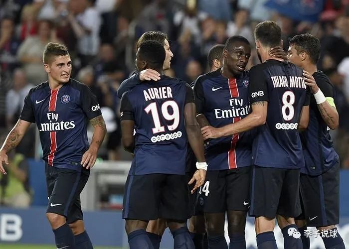 巴黎鏖战莱比锡红牛，库尔图瓦关键制胜