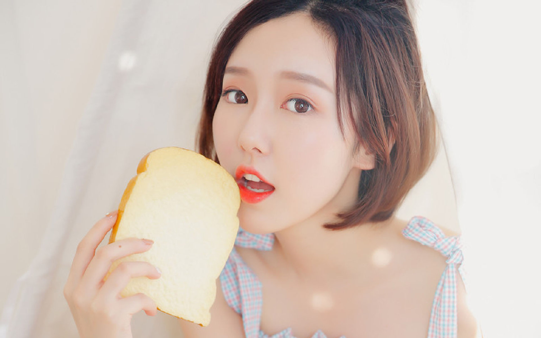 冷门与传奇，奥地利队补时绝杀法国，奥恰洛夫极限反拉惊艳世界