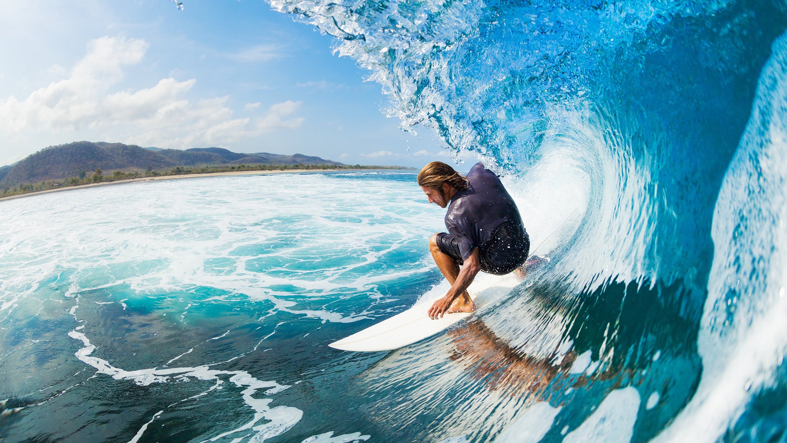 地表最强篮球对决，中国黑马江苏队碾压NBA独行侠，恩比德空砍50分难救主！