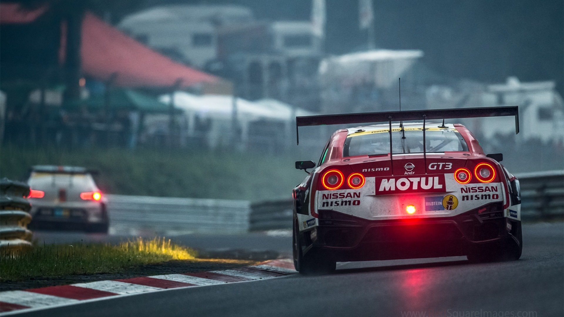 驯狼，黄喜灿的白夜