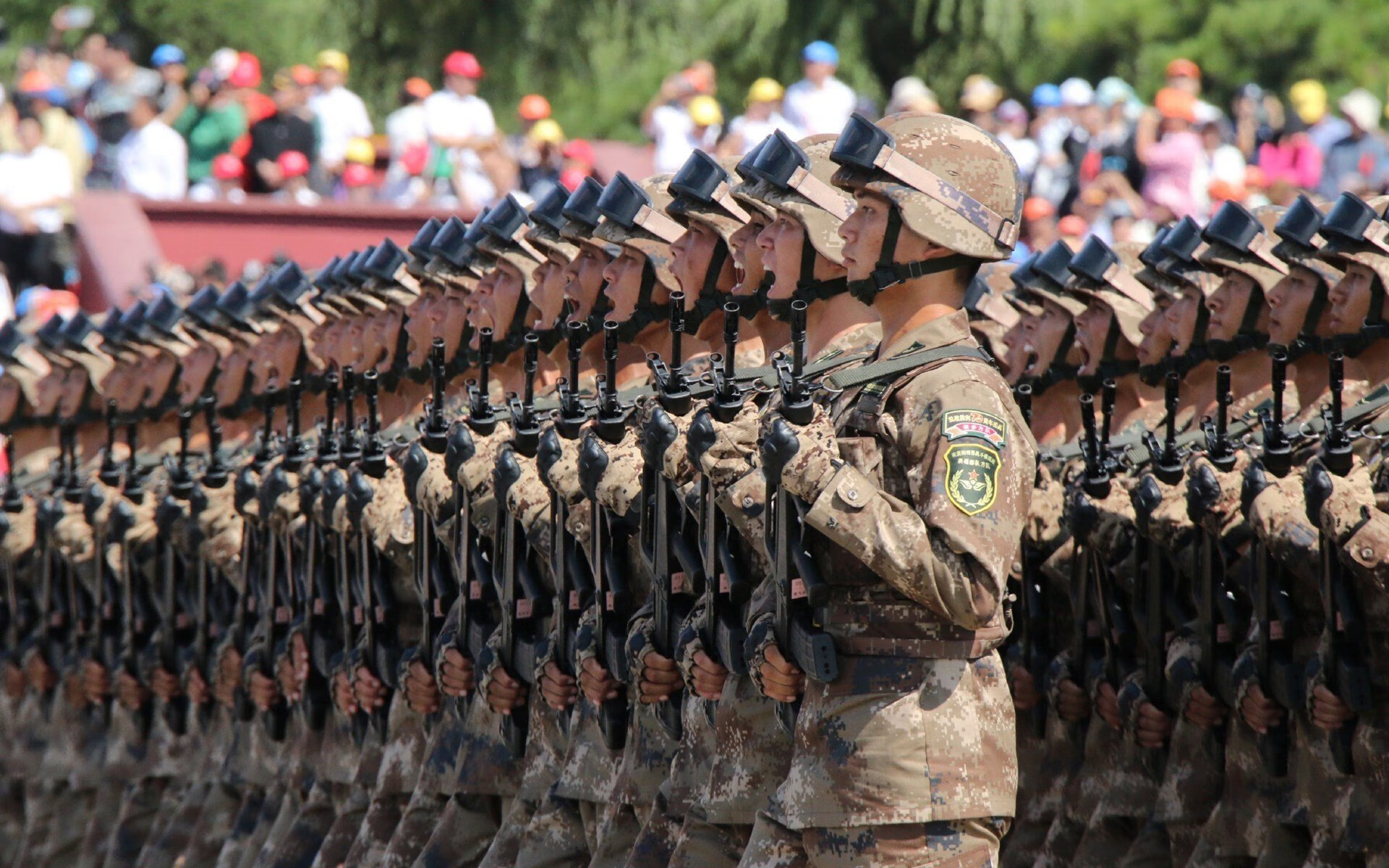 孤羽穿云，米切尔撕裂雷霆防线的个人英雄主义之夜